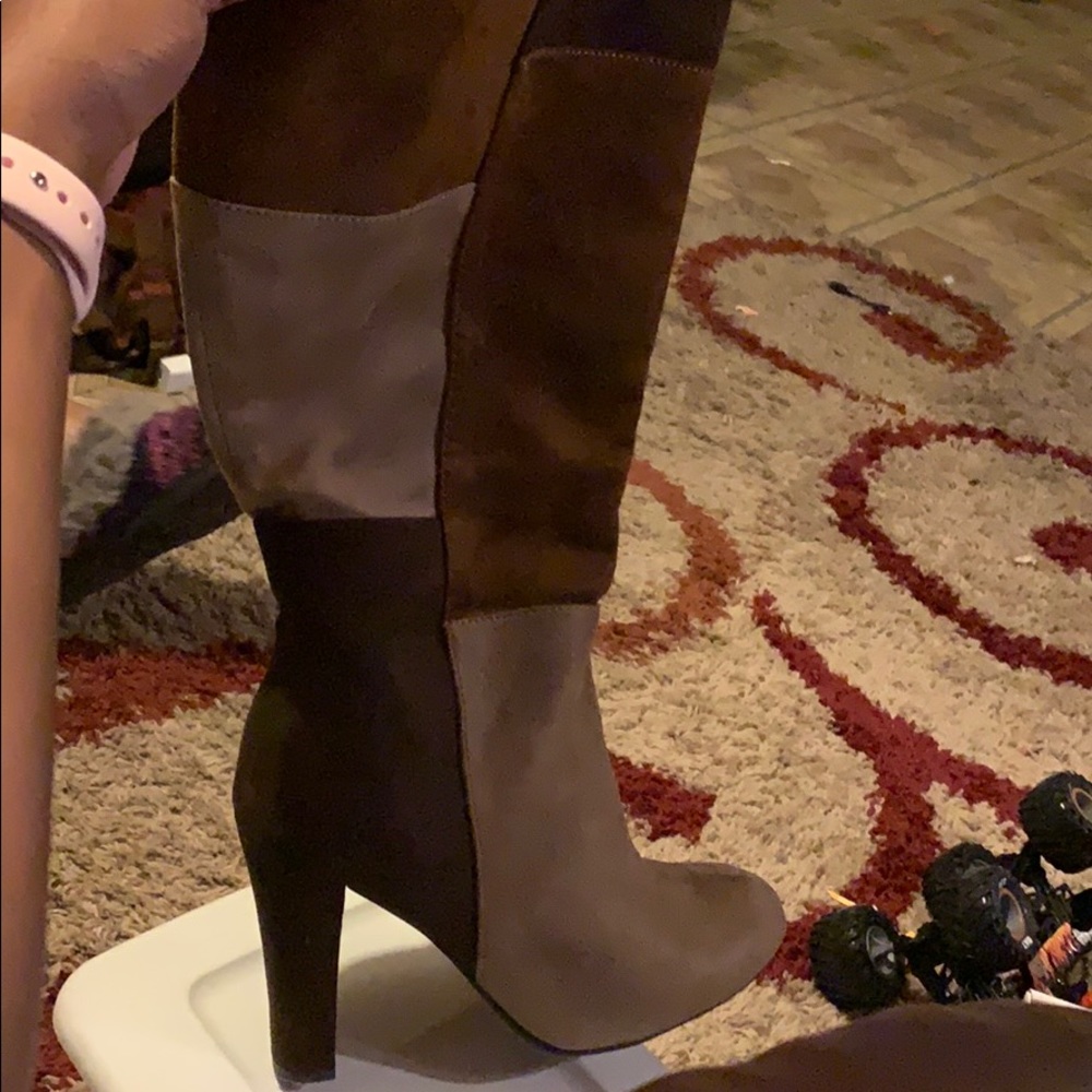 9W wide calf boots